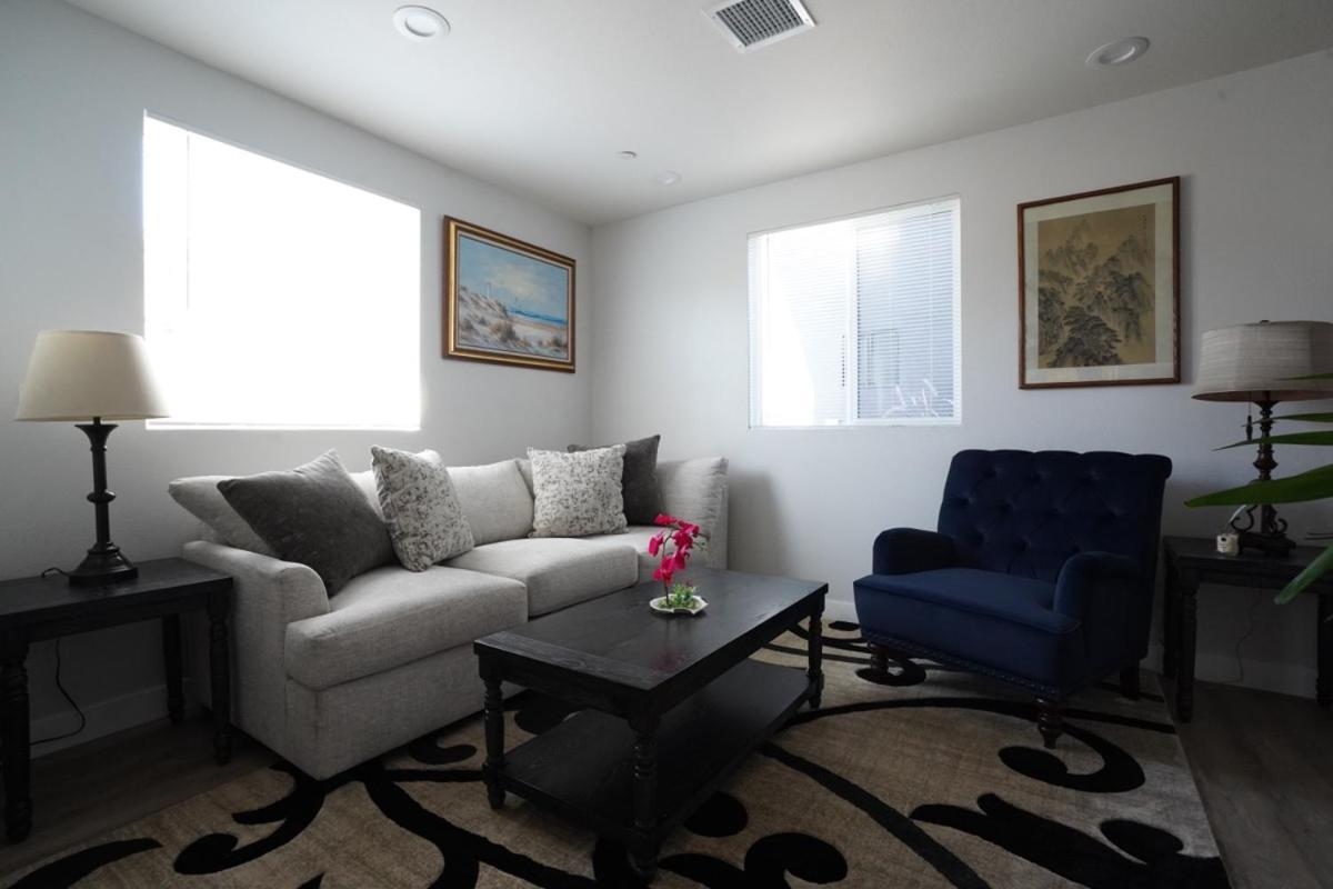 Good Shepard Homestay Los Angeles Exterior photo