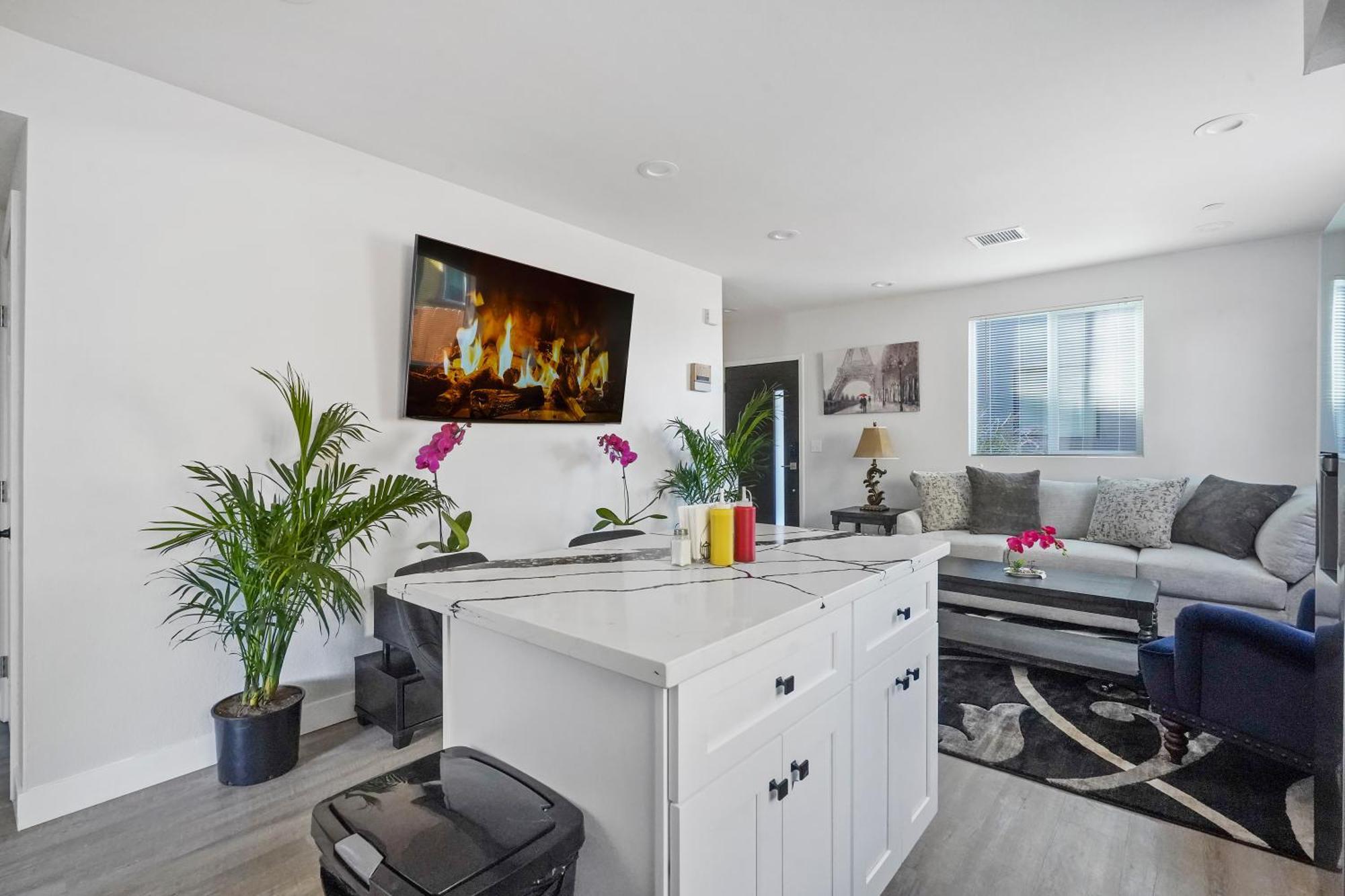 Good Shepard Homestay Los Angeles Exterior photo